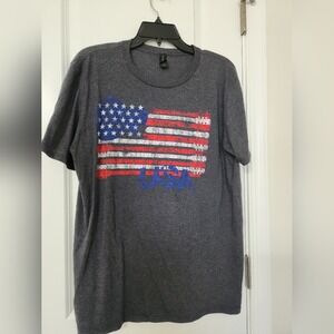 Sz L USA American‎ Flag Graphic Print Gray T-Shirt Faded Distressed Country Fall